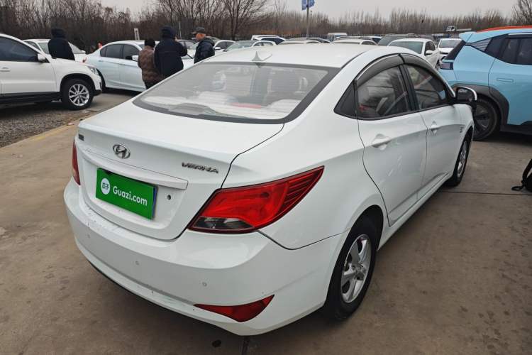 Used Hyundai Verna (older generation) 2014 1.4L Automatic Smart GLS Exterior 5