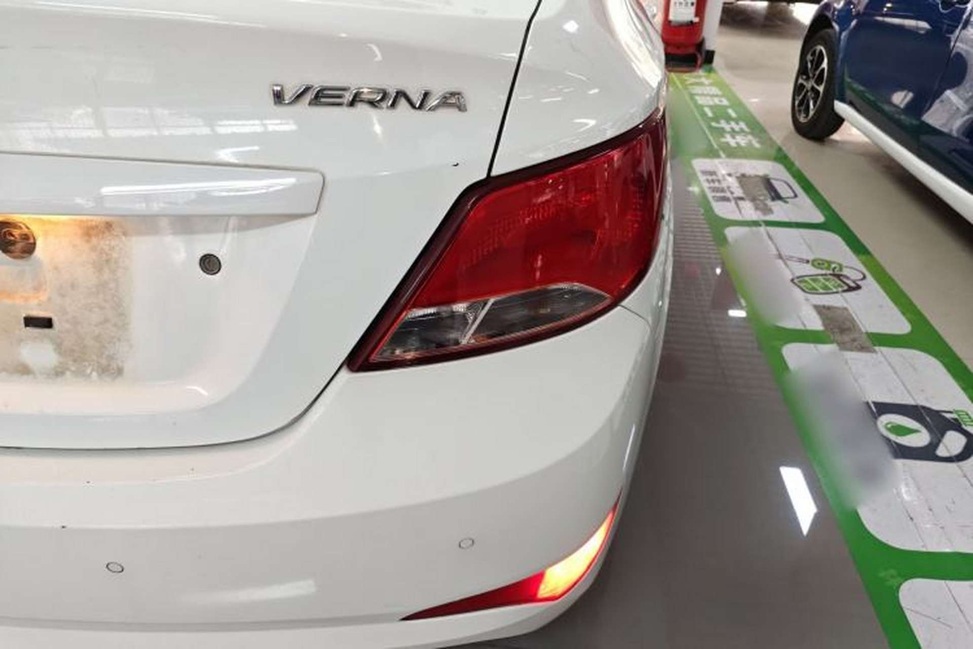 Used Hyundai Verna (older generation) 2014 1.4L Manual Smart GLS Trim Exterior 6