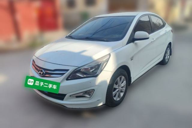 Used Hyundai Verna (older generation) 2014 1.4L Manual Smart GLS Trim
