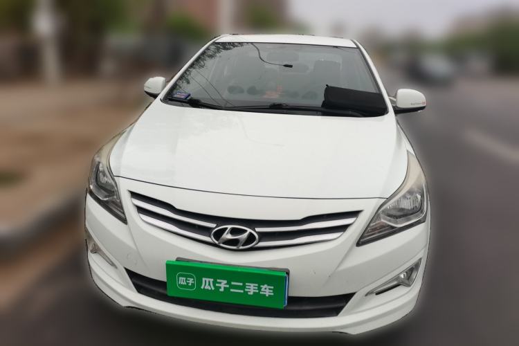 Used Hyundai Verna (older generation) 2014 1.4L Manual Smart GLS Trim Front