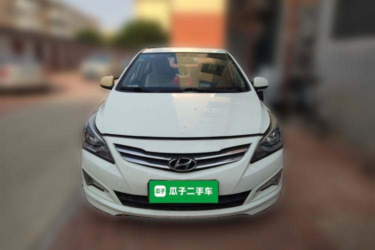Used Hyundai Verna (older generation) 2014 1.4L Manual Smart GLS Trim Front