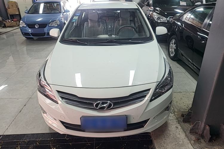 Used Hyundai Verna (older generation) 2014 1.4L Automatic Smart GLS Front