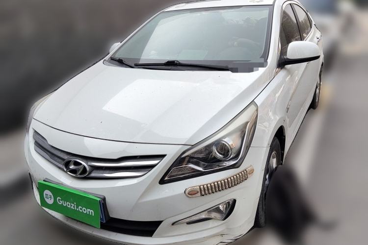 Used Hyundai Verna (older generation) 2014 1.4L Automatic Leading-Edge GLX Front