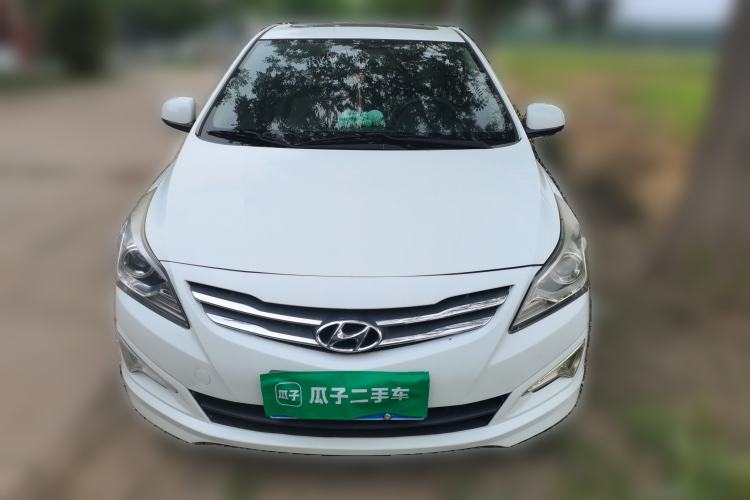 Used Hyundai Verna (older generation) 2014 1.4L Automatic Leading-Edge GLX Front