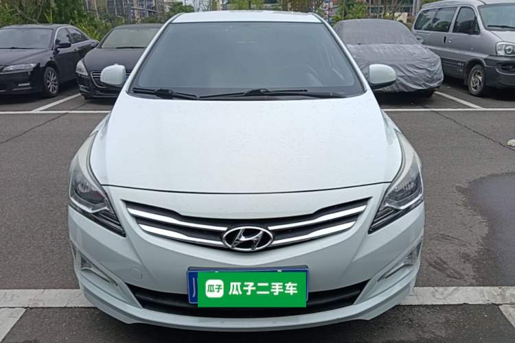 Used Hyundai Verna (older generation) 2014 1.4L Manual Smart GLS Trim Front