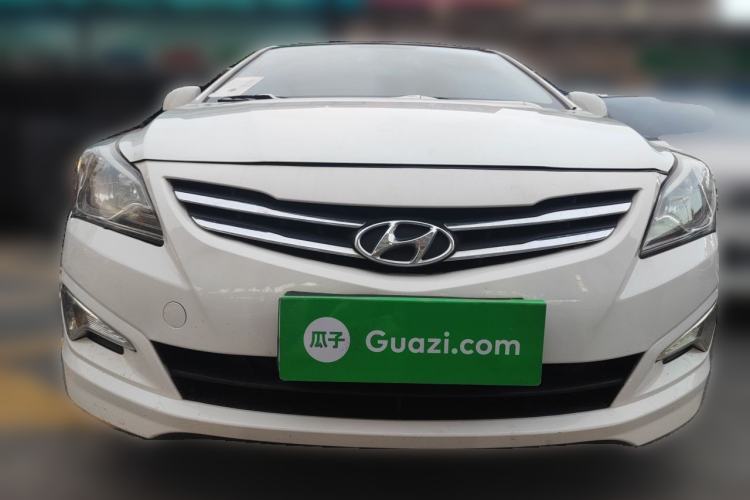 Used Hyundai Verna (older generation) 2014 1.4L Automatic Leading-Edge GLX Front