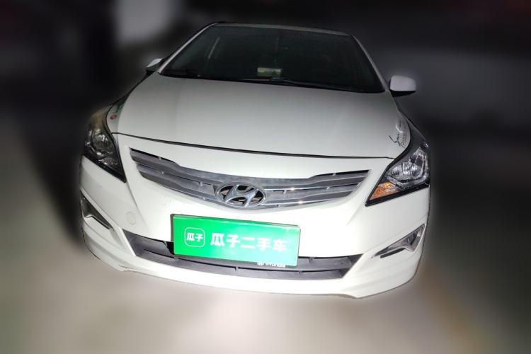 Used Hyundai Verna (older generation) 2014 1.4L Manual Smart GLS Trim Front