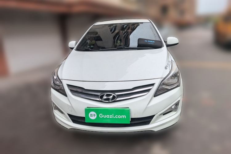 Used Hyundai Verna (older generation) 2014 1.4L Manual Smart GLS Trim Front