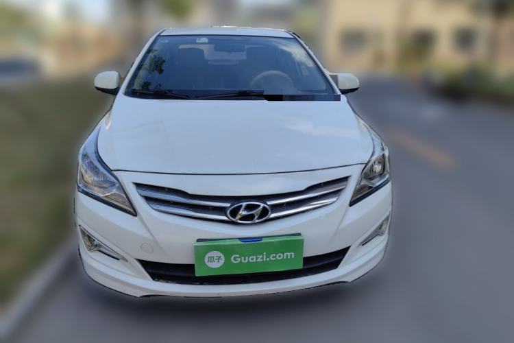 Used Hyundai Verna (older generation) 2014 1.4L Manual Smart GLS Trim Front