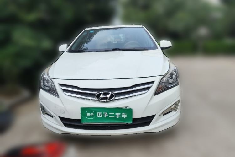 Used Hyundai Verna (older generation) 2014 1.4L Manual Smart GLS Trim Front