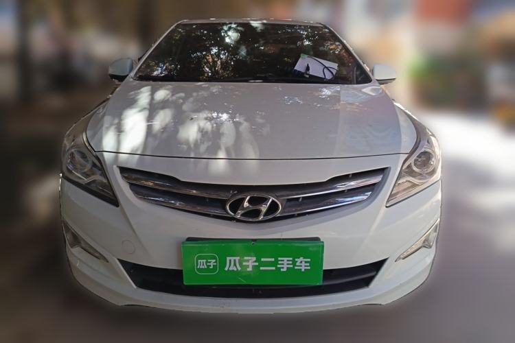 Used Hyundai Verna (older generation) 2014 1.4L Automatic Leading-Edge GLX Front