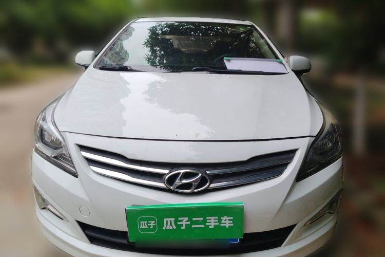 Used Hyundai Verna (older generation) 2014 1.4L Manual Smart GLS Trim Front