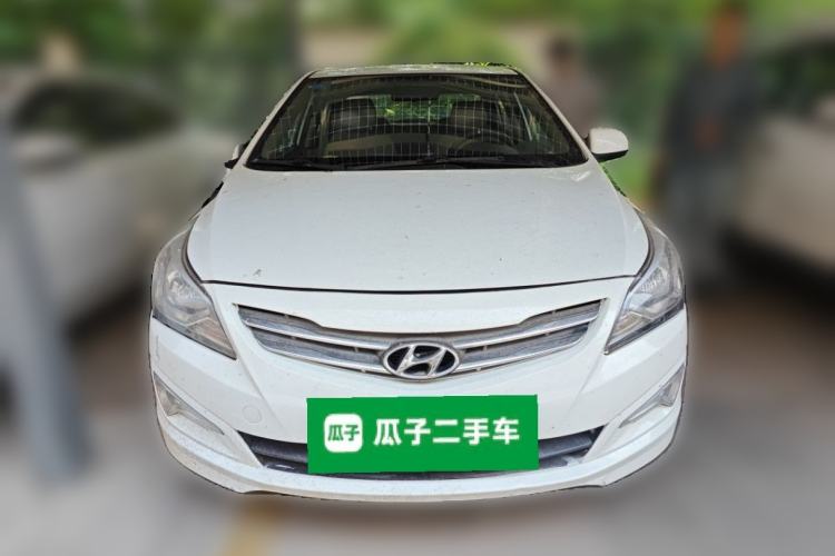 Used Hyundai Verna (older generation) 2014 1.4L Manual Smart GLS Trim Front