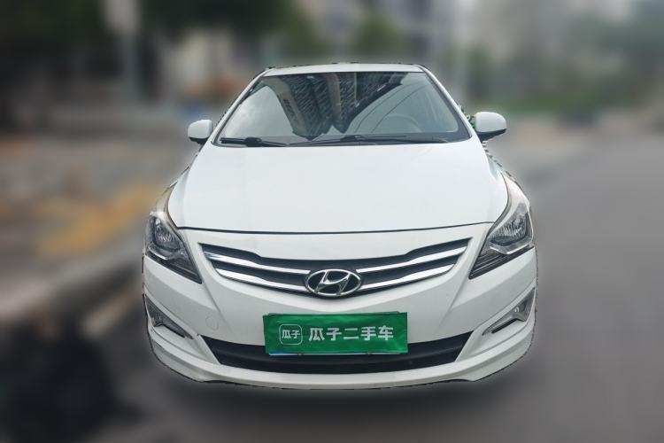 Used Hyundai Verna (older generation) 2014 1.4L Manual Smart GLS Trim Front