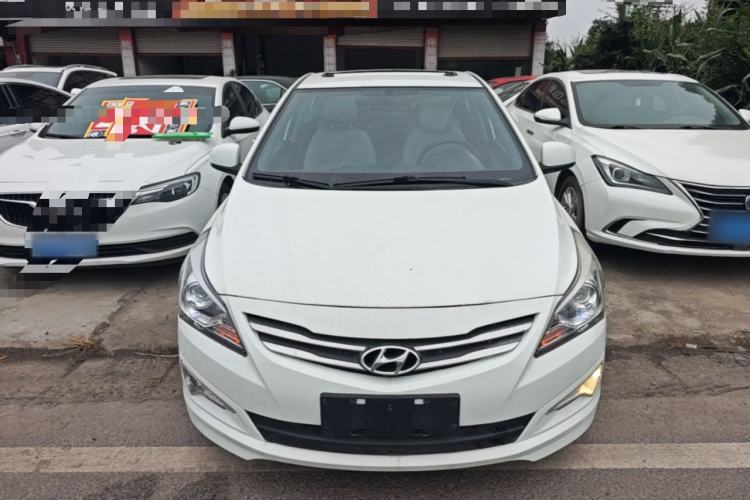 Used Hyundai Verna (older generation) 2014 1.4L Automatic Leading-Edge GLX Front