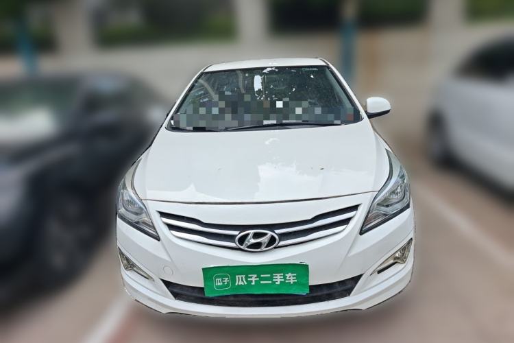 Used Hyundai Verna (older generation) 2014 1.4L Manual Smart GLS Trim Front