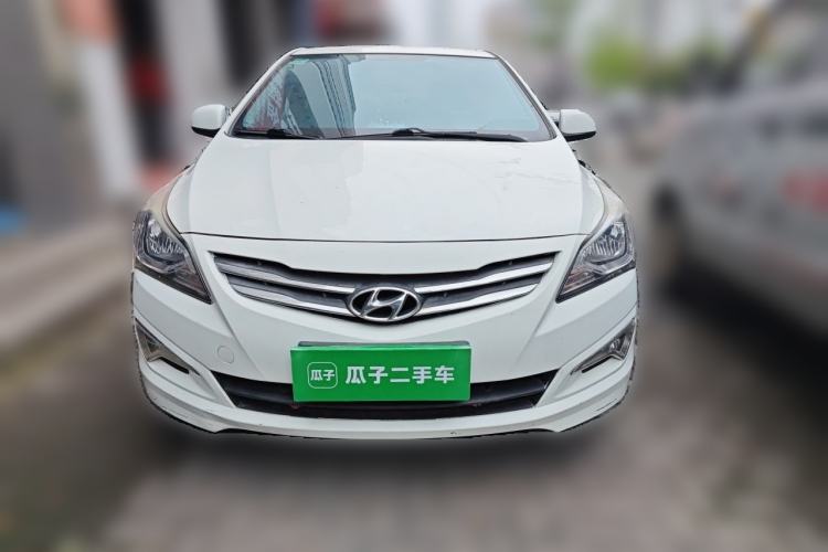 Used Hyundai Verna (older generation) 2014 1.4L Manual Smart GLS Trim Front