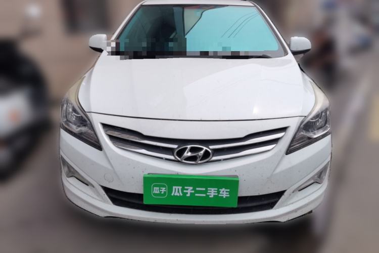 Used Hyundai Verna (older generation) 2014 1.4L Manual Smart GLS Trim Front