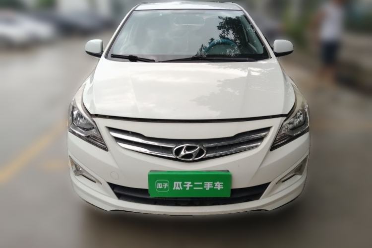 Used Hyundai Verna (older generation) 2014 1.4L Manual Smart GLS Trim Front