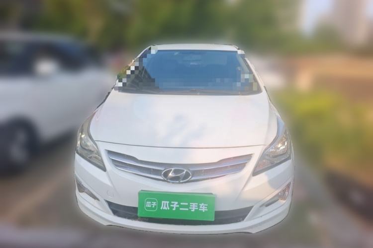 Used Hyundai Verna (older generation) 2014 1.4L Manual Smart GLS Trim Front