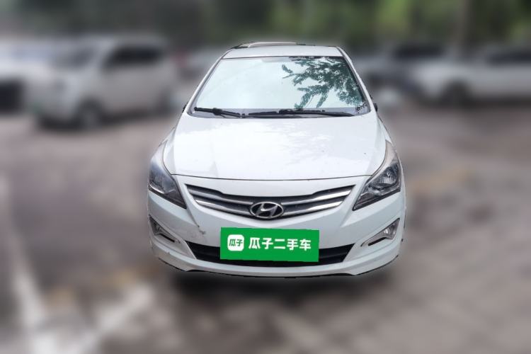 Used Hyundai Verna (older generation) 2014 1.4L Manual Smart GLS Trim Front