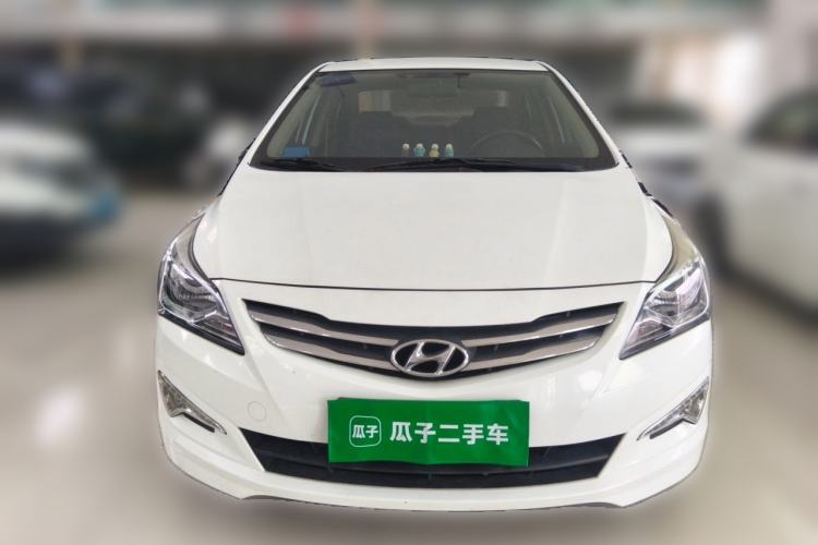 Used Hyundai Verna (older generation) 2014 1.4L Manual Smart GLS Trim Front