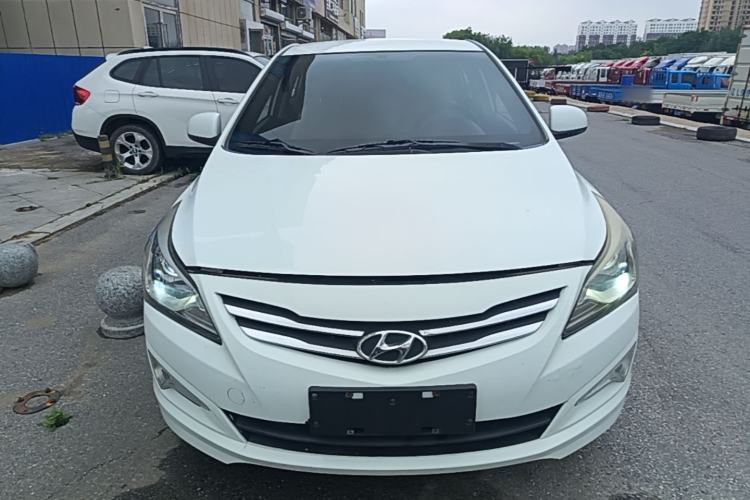 Used Hyundai Verna (older generation) 2014 1.4L Automatic Smart GLS Front