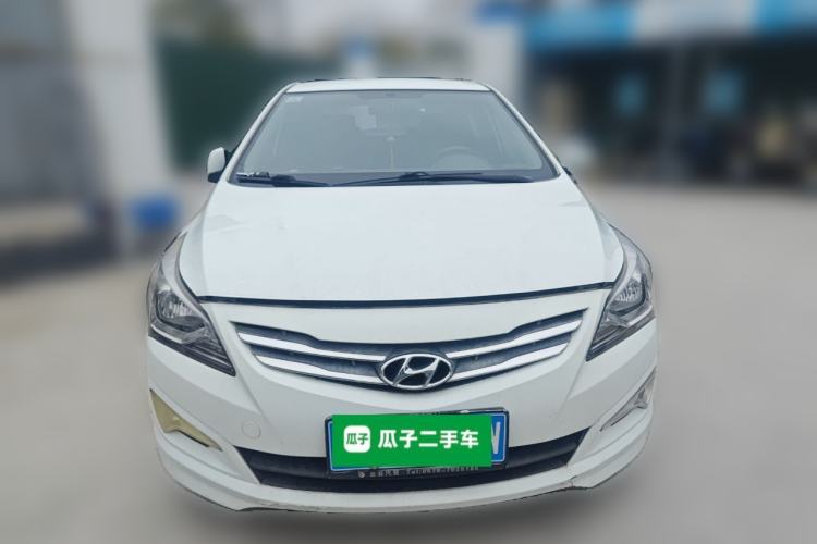 Used Hyundai Verna (older generation) 2014 1.4L Manual Smart GLS Trim Front