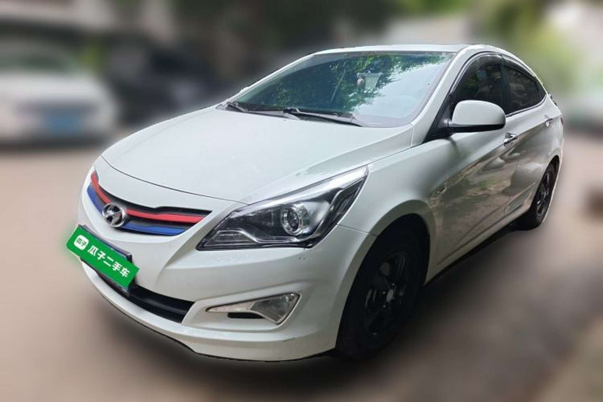Used Hyundai Verna (older generation) 2014 1.4L Automatic Leading-Edge GLX Front Left 45 Deg