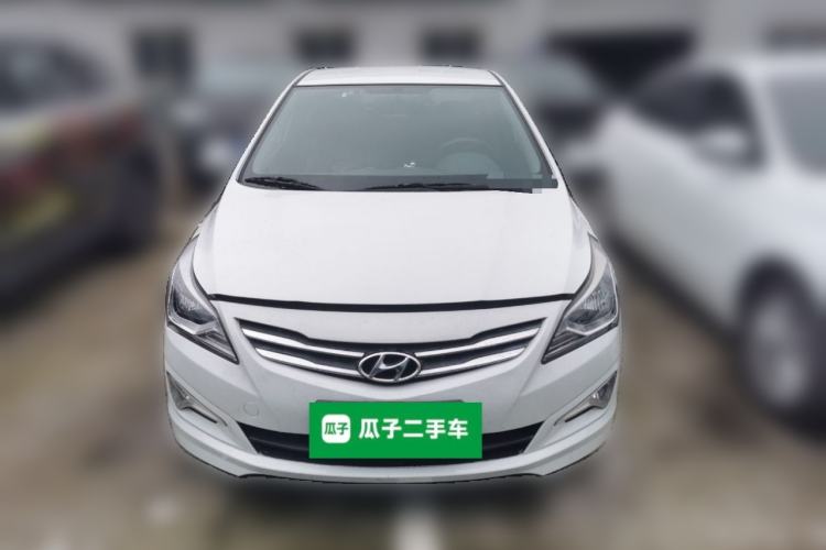 Used Hyundai Verna (older generation) 2014 1.4L Manual Smart GLS Trim Front