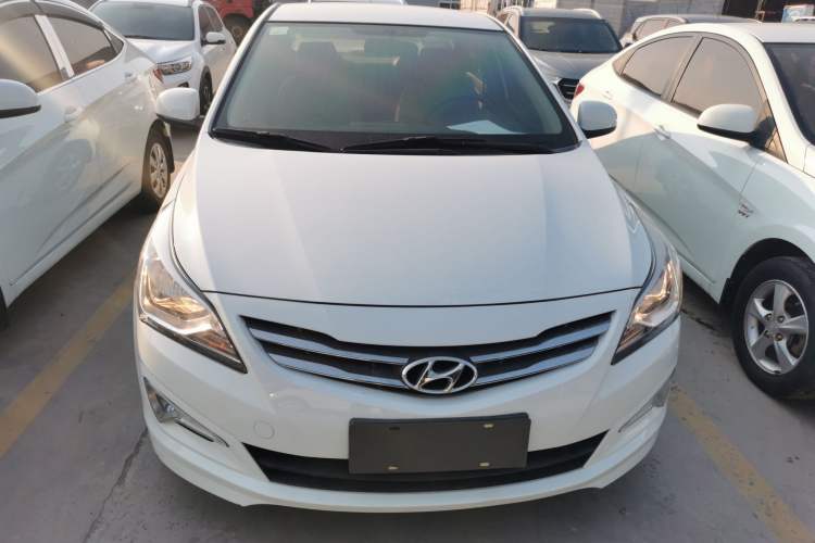 Used Hyundai Verna (older generation) 2014 1.4L Automatic Smart GLS Front