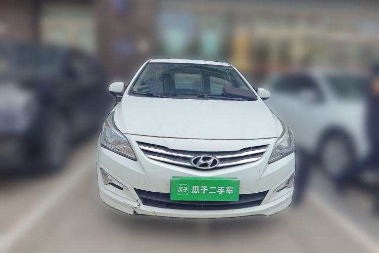 Used Hyundai Verna (older generation) 2014 1.4L Manual Smart GLS Trim Front