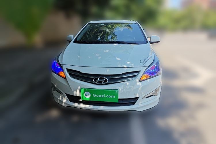 Used Hyundai Verna (older generation) 2014 1.4L Manual Smart GLS Trim Front