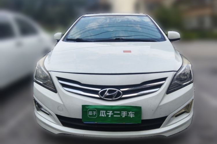 Used Hyundai Verna (older generation) 2014 1.4L Manual Smart GLS Trim Front