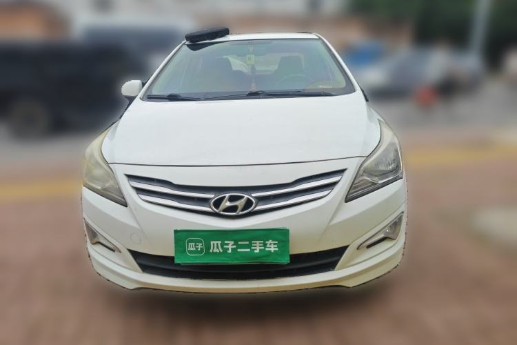 Used Hyundai Verna (older generation) 2014 1.4L Manual Smart GLS Trim Front