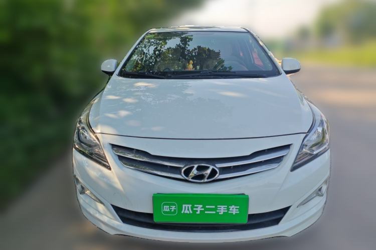 Used Hyundai Verna (older generation) 2014 1.4L Manual Smart GLS Trim Front