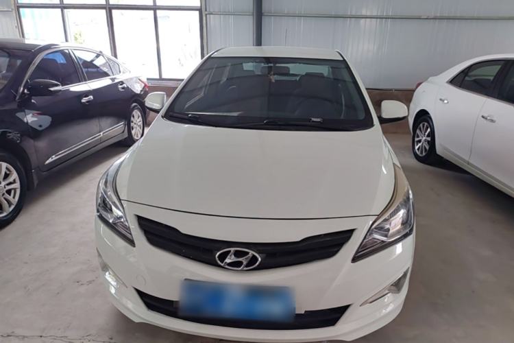 Used Hyundai Verna (older generation) 2014 1.4L Manual Smart GLS Trim Front