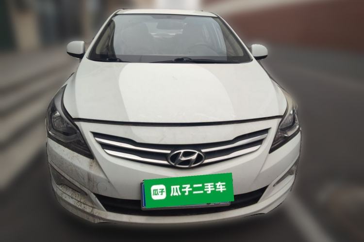 Used Hyundai Verna (older generation) 2014 1.4L Manual Smart GLS Trim Front