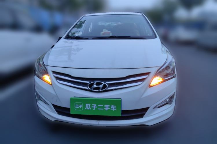 Used Hyundai Verna (older generation) 2014 1.4L Manual Smart GLS Trim Front