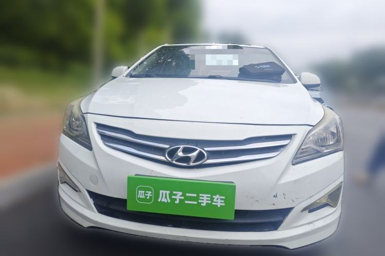 Used Hyundai Verna (older generation) 2014 1.4L Manual Smart GLS Trim Front