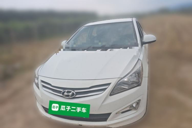 Used Hyundai Verna (older generation) 2014 1.4L Manual Smart GLS Trim Front