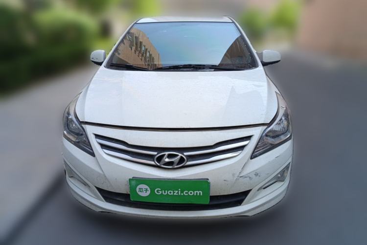 Used Hyundai Verna (older generation) 2014 1.4L Manual Smart GLS Trim Front