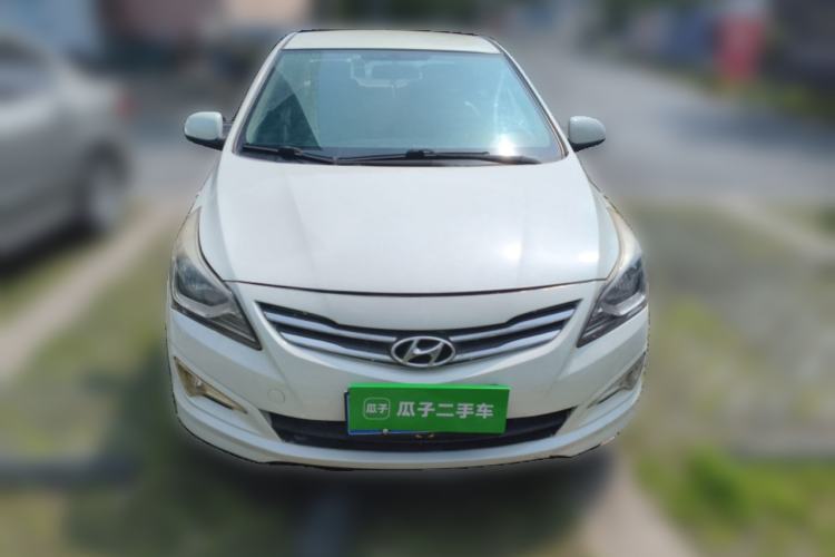 Used Hyundai Verna (older generation) 2014 1.4L Manual Smart GLS Trim Front