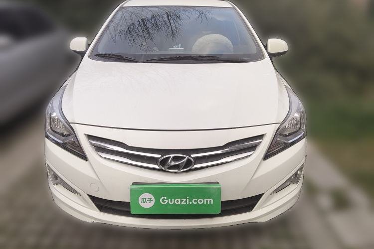 Used Hyundai Verna (older generation) 2014 1.4L Manual Smart GLS Trim Front