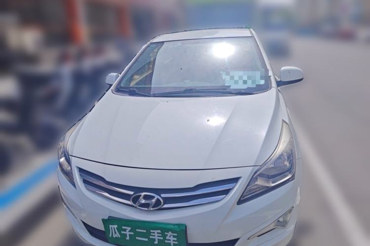 Used Hyundai Verna (older generation) 2014 1.4L Manual Smart GLS Trim Front