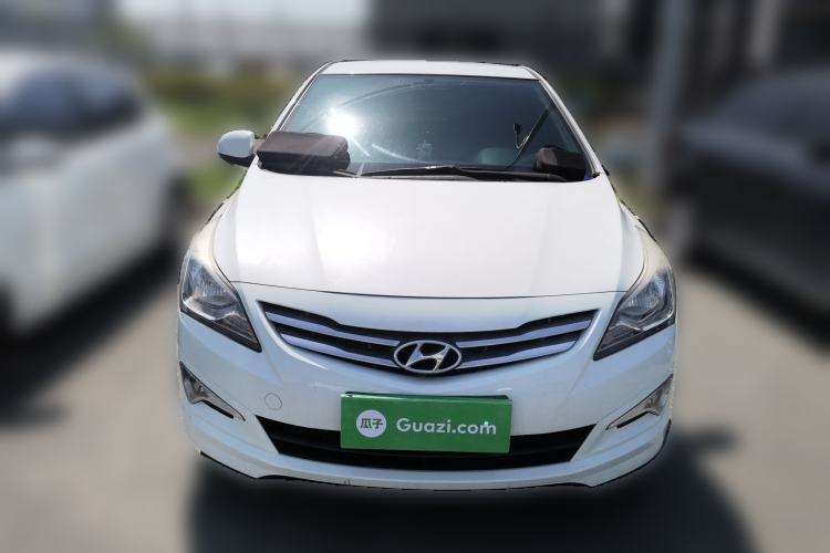 Used Hyundai Verna (older generation) 2014 1.4L Manual Smart GLS Trim Front