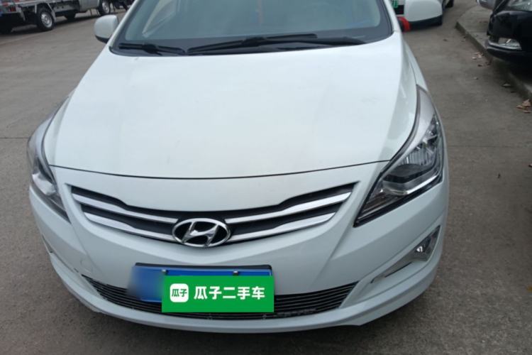 Used Hyundai Verna (older generation) 2014 1.4L Manual Smart GLS Trim Front