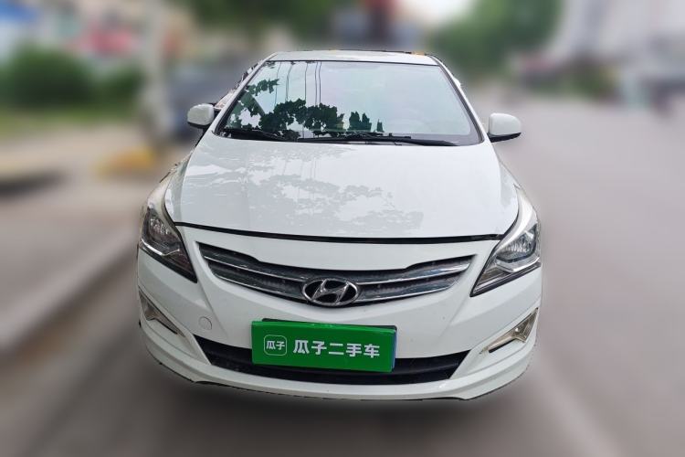 Used Hyundai Verna (older generation) 2014 1.4L Manual Smart GLS Trim Front