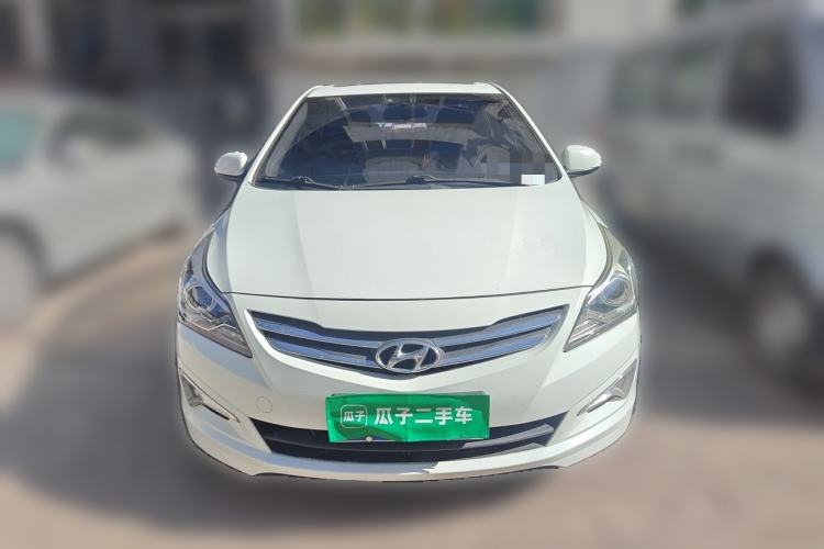Used Hyundai Verna (older generation) 2014 1.4L Automatic Leading-Edge GLX Front
