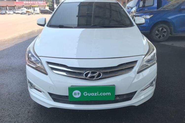 Used Hyundai Verna (older generation) 2014 1.4L Manual Smart GLS Trim Front